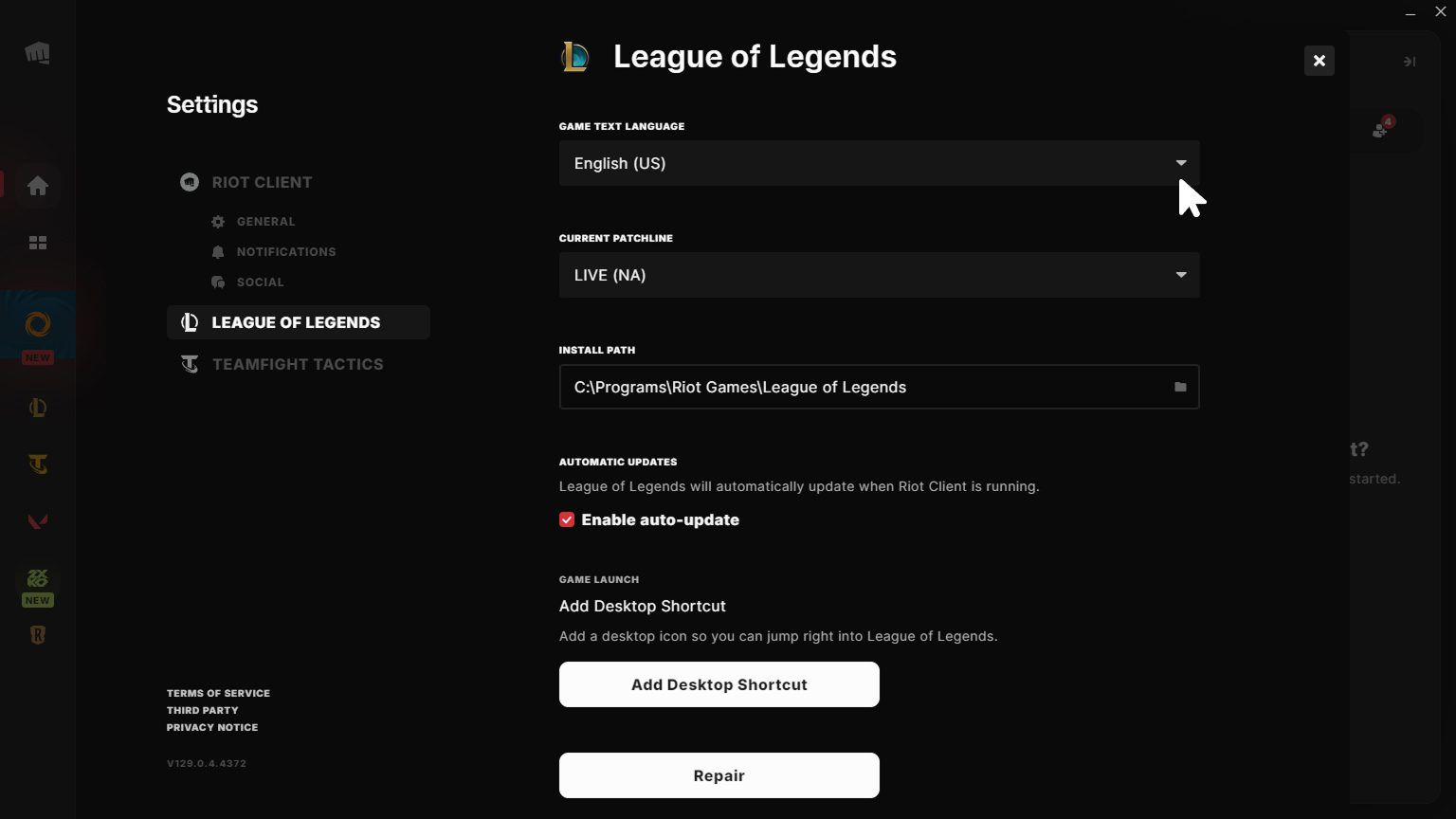 Riot Client settings showing the Game Text Language dropdown under the League of Legends tab